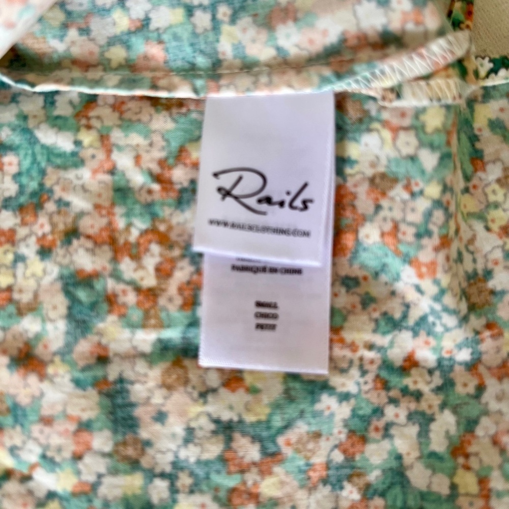 NWOT Rails Amal Floral Blouse | Size Small - Picture 5 of 8